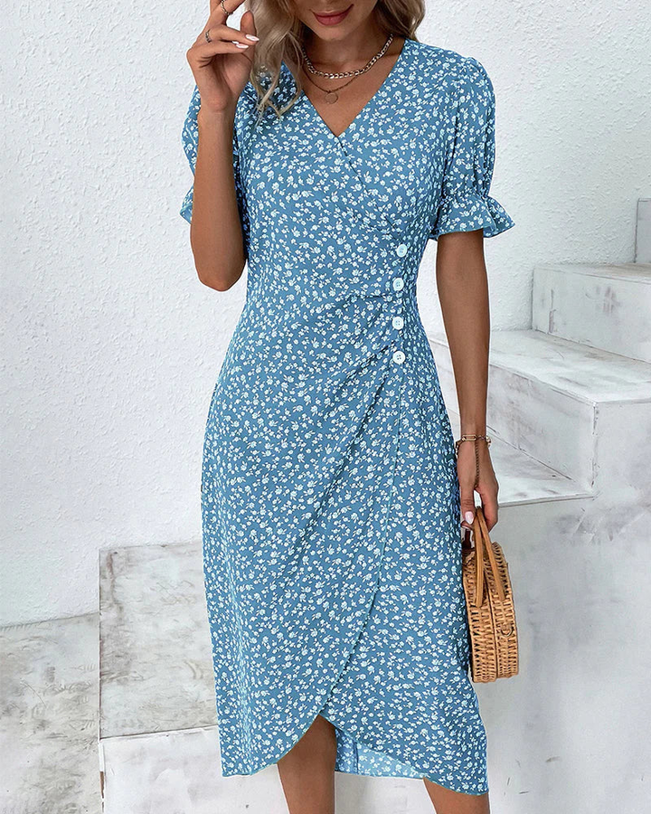 Damen geblümtes Sommer Wickelkleid, Midi-Länge, perfekt für Freizeit oder Strand. Elegant und taillenbetont.