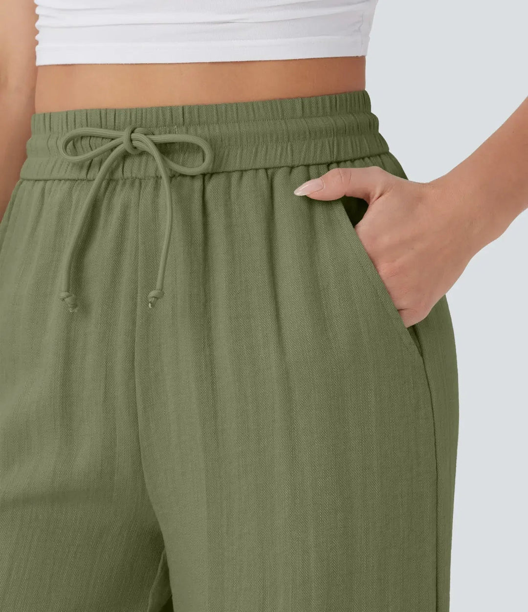 Graue komfortable Damenhose, weites Bein. Atmungsaktives Gewebe für angenehmen Tragekomfort.