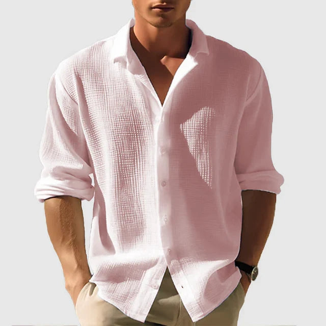 Hochwertiges Herren Langarmhemd mit Button-Down-Kragen. Klassisches, einfarbiges Hemd für jeden Anlass.