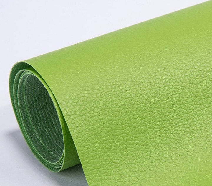 Effektiver Reparaturflicken für Leder, selbstklebend, gegen Kratzer auf Möbeln.