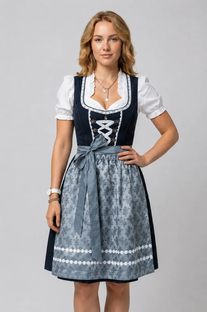 Dunkelgraues Damen Dirndl Set für Oktoberfest: Festkleid, Schürze und Bluse. Klassische bayerische Festlichkeiten Mode.