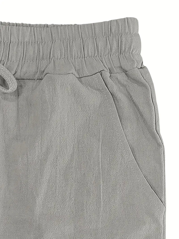 Moderne Herren Sommerhose, Khaki, locker geschnitten. Stilvoll für Freizeit & Casual.