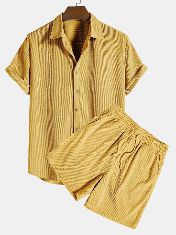 Atmungsaktives Herren Freizeit-Set (Grün): Kurzarm Hemd & komfortable Sommerhose, ideal für Urlaub.