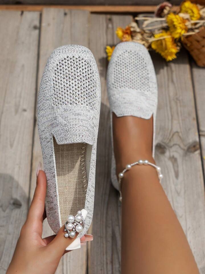 Komfortable orthopädische Damenschuhe, leicht und flexibel. Ideal als Sommerschuhe und Reisebegleiter.