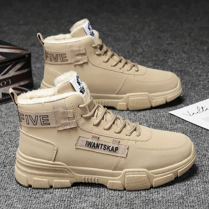 Warme, gefütterte Herren Winter-Sneaker. Ideal für kalte Tage und Herrenmode.