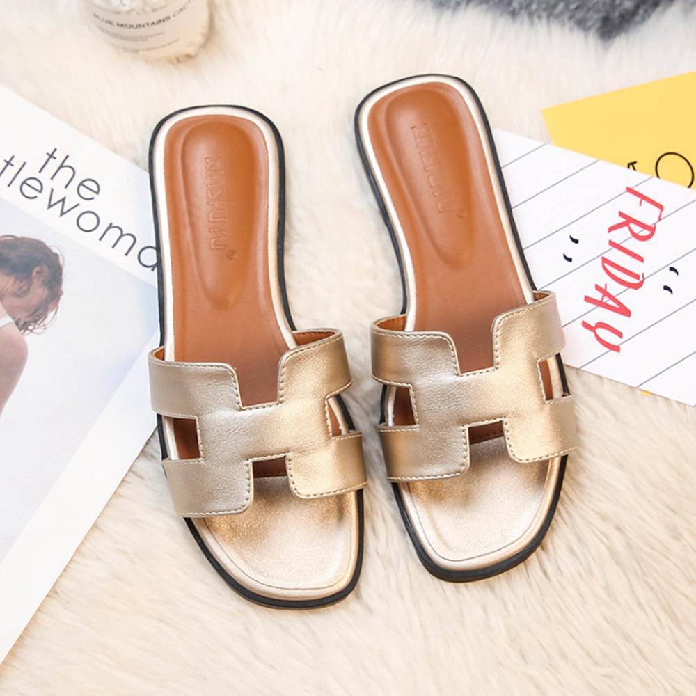 Hochwertige Damen H-Sandalen, elegant und bequem, ideal für warme Sommertage.