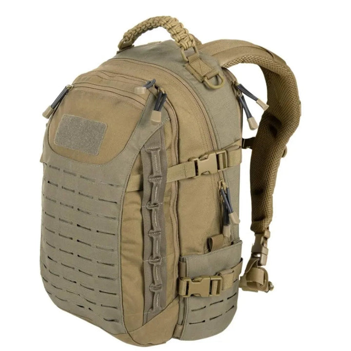 Moderner Militär Rucksack in taktischem Stil. Strapazierfähiger Unisex Rucksack, optimal für Reisen & Outdoor-Aktivitäten.