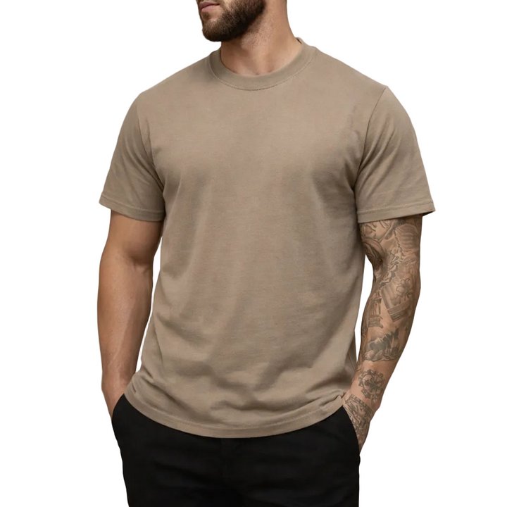 Hochwertiges Herren Slim Fit T-Shirt, Rundhals. Bequemes Kurzarm Oberteil für den modernen Mann.