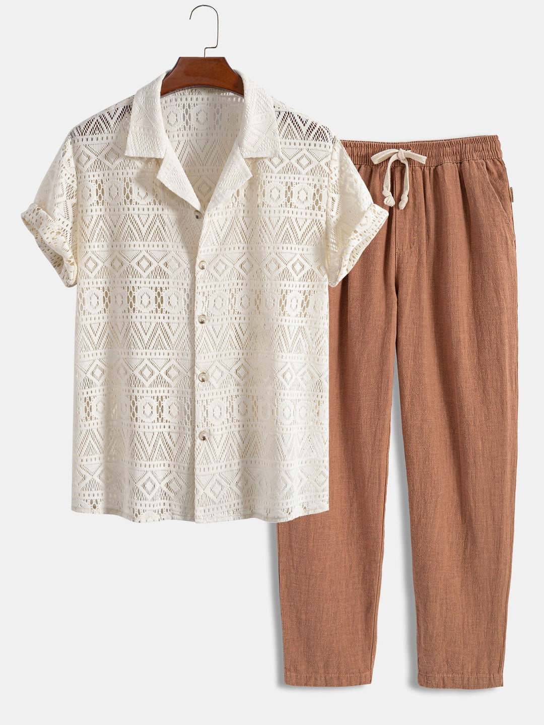 Stylischer Herren Urlaubszweiteiler: Leichtes Leinenhemd & bequeme Stoffhose.