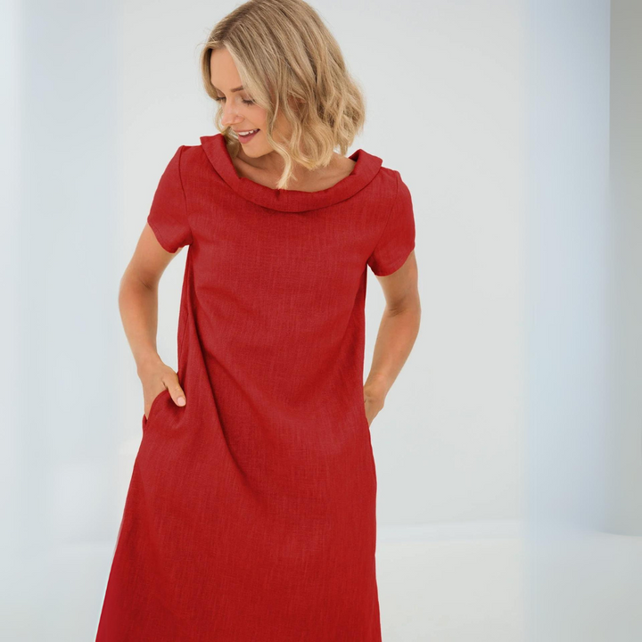 Elegantes gelbes Damen Midi-Kleid mit Rundhalsausschnitt. Zeitloser Schnitt, bequem für Sommer und festliche Anlässe.