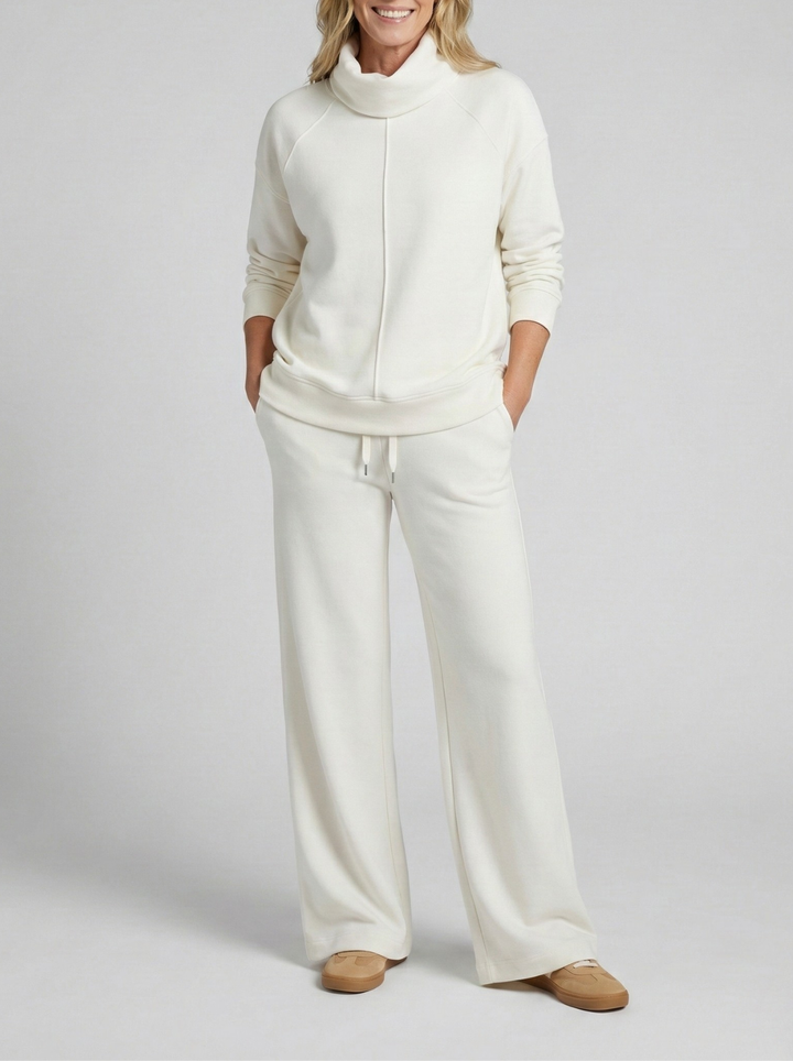 Elegantes und bequemes Damen Set, zweiteilig, perfekt als vielseitiger Freizeitanzug.