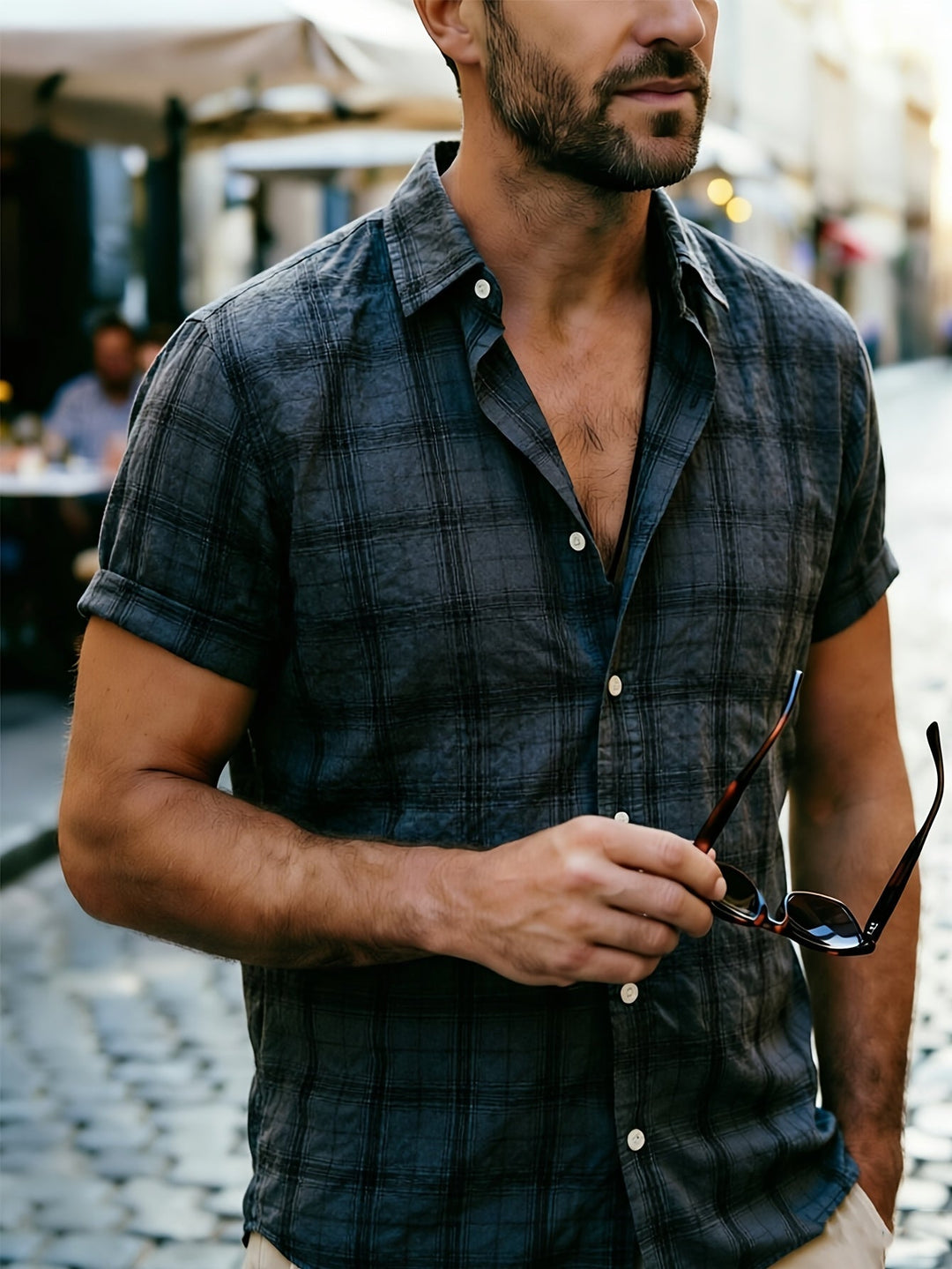 Casual Herren Kurzarmhemd kariert, ideal für moderne Sommer-Styles.