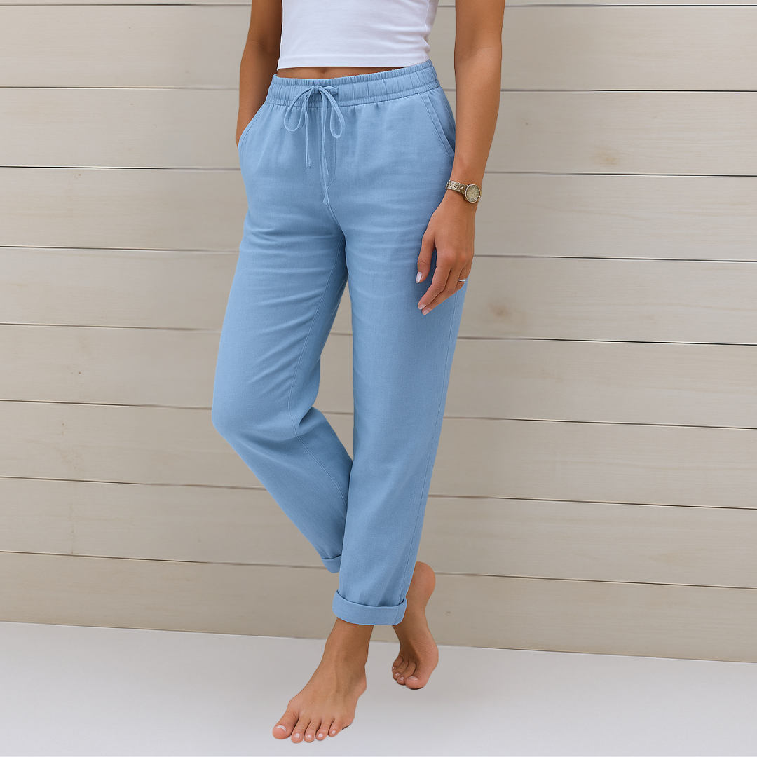 Gefaltete Damen Komfort Stretchhose, knitterarm & pflegeleicht, vielseitig einsetzbar für moderne Damenmode.