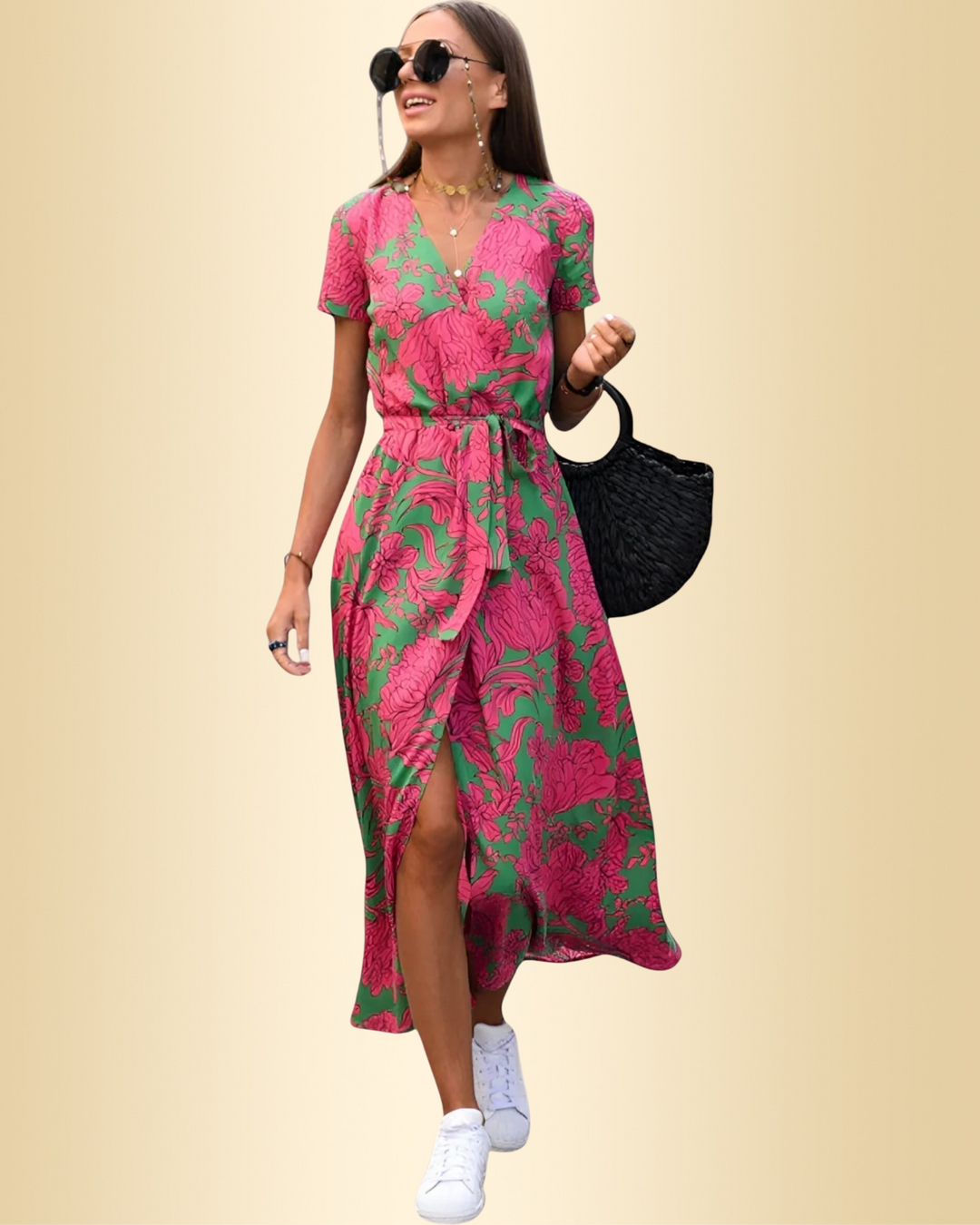 Damen Wickelkleid mit lebhaftem Blumenmuster, elegant für Frühling und Sommer.