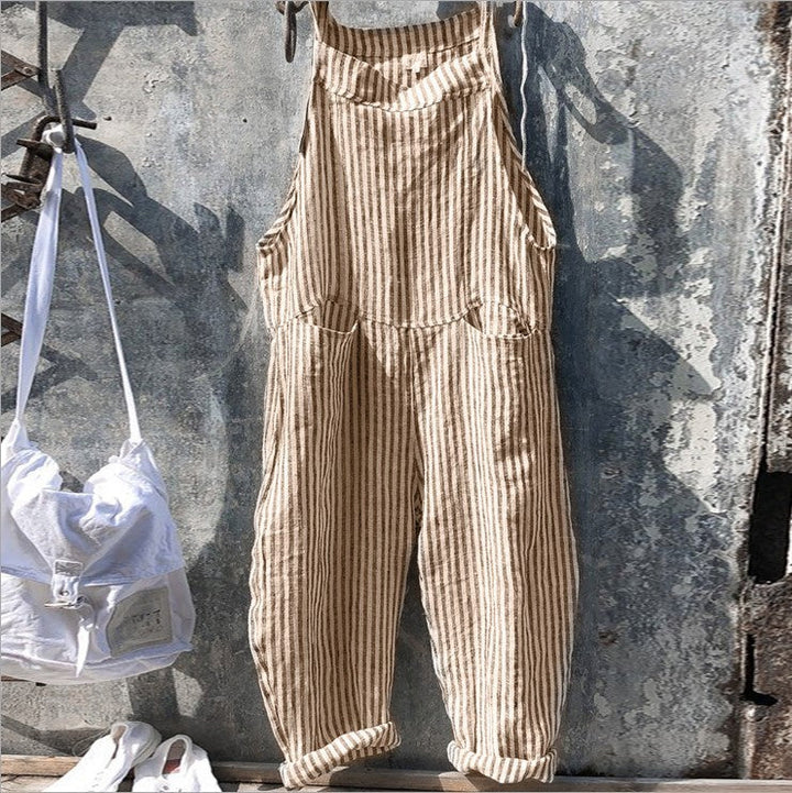 Modischer Damen Einteiler im Streifen-Design. Dieser Sommer Overall ist perfekt für den bequemen Alltag.