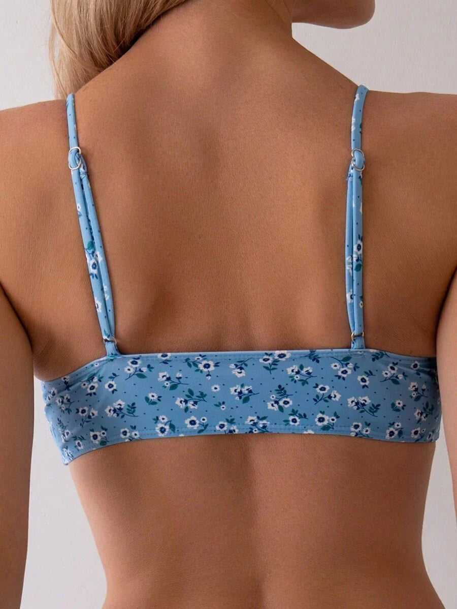 Bügelloser Damen Bikini Zweiteiler, High Waist, floral. Elastische Bademode für Pool & Sommer.