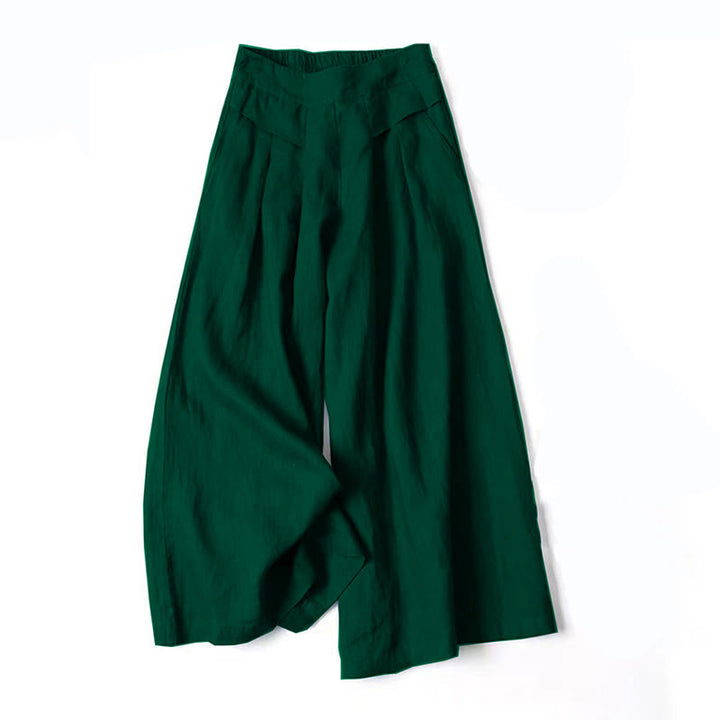 Lässige Damenhose mit weitem Bein, hoher Taille und praktischen Seitentaschen. Optimal für Herbstmode.