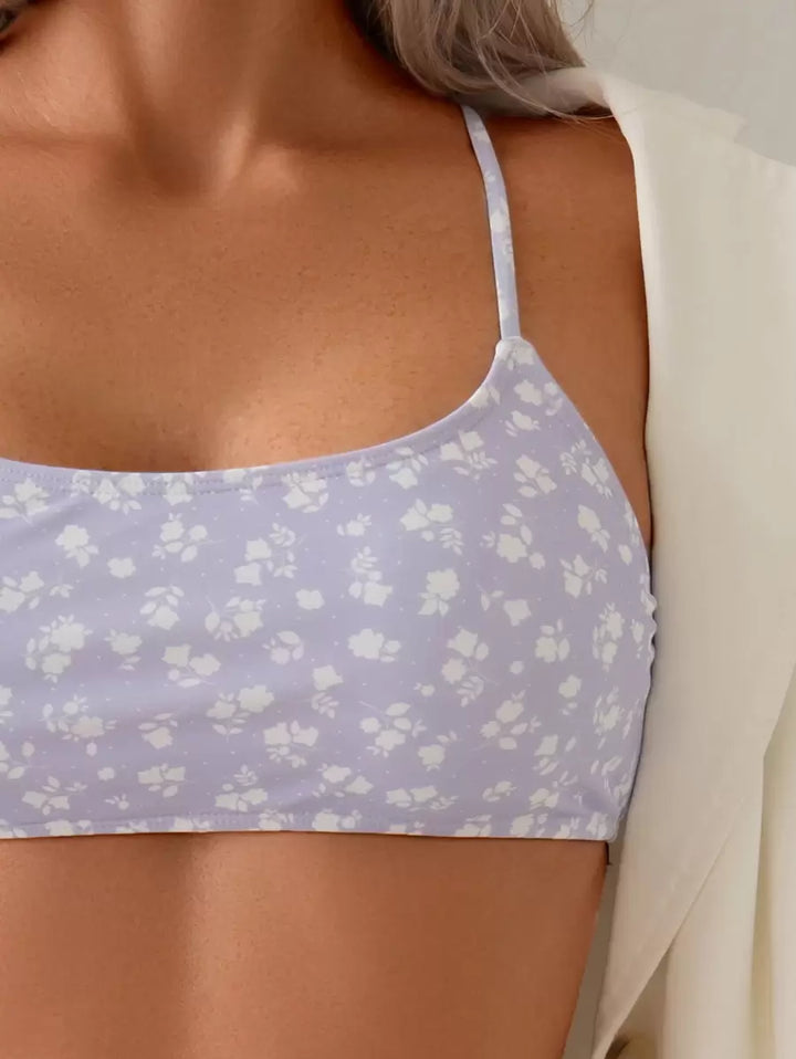 Bügelloser Damen Zweiteiler Bikini mit floralem Design, High Waist. Elastisch & bequem für den Strand.
