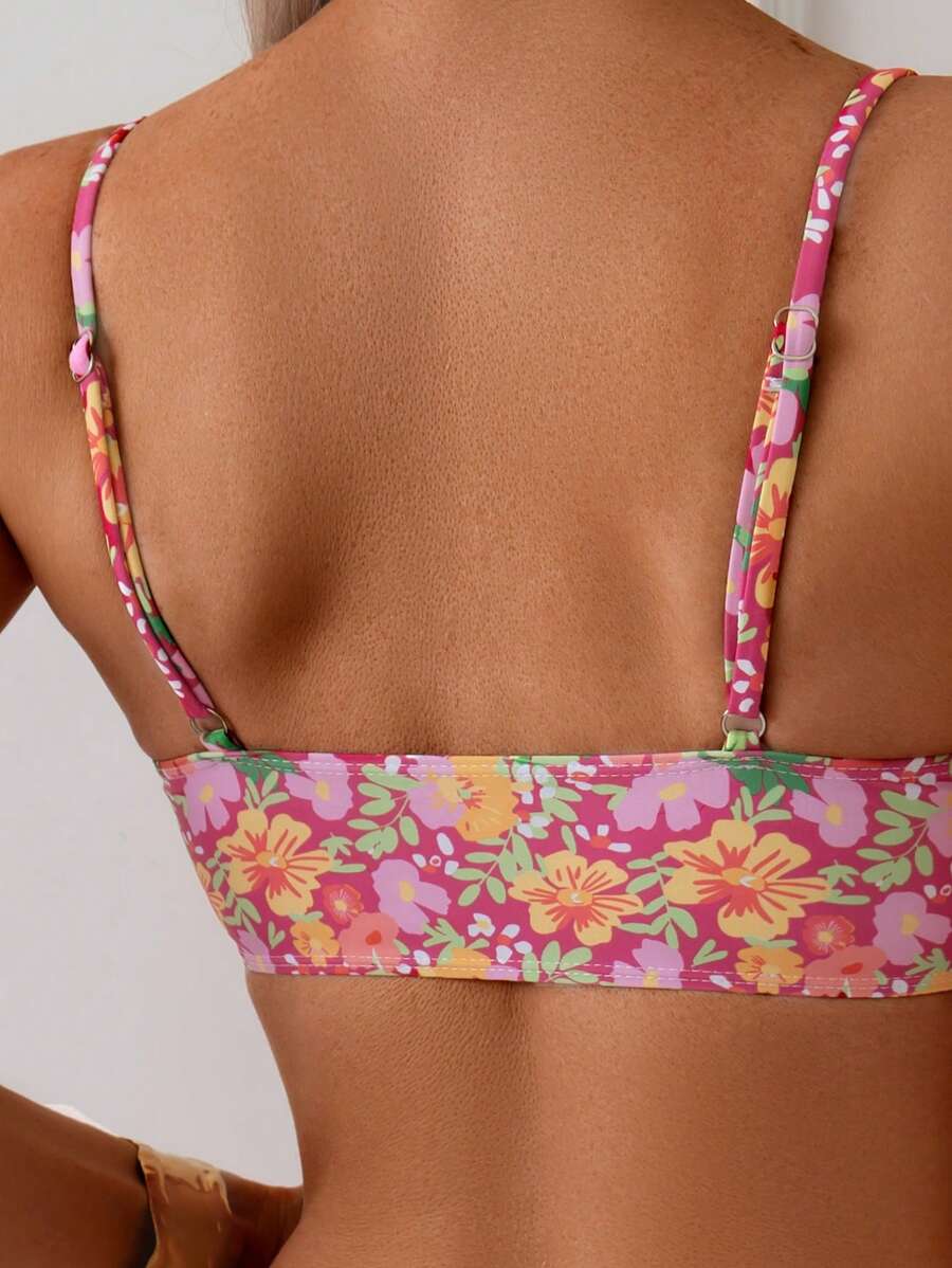 Elastischer Damen Zweiteiler Bikini, floral, High Waist. Bügellos & komfortabel für Strand & Pool.