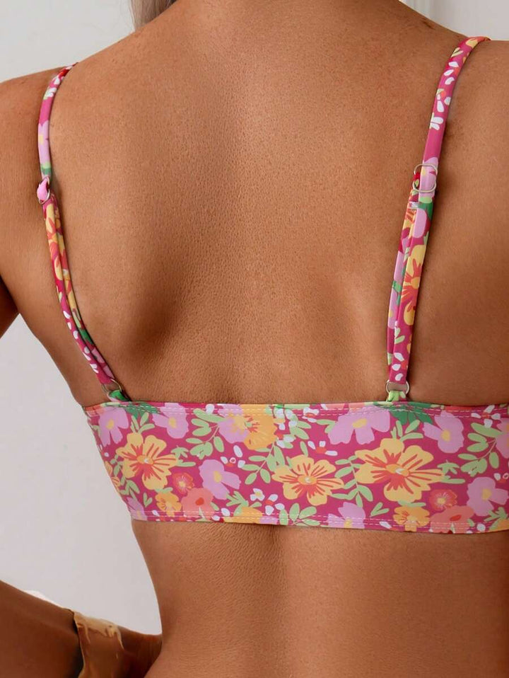 Elastischer Damen Zweiteiler Bikini, floral, High Waist. Bügellos & komfortabel für Strand & Pool.