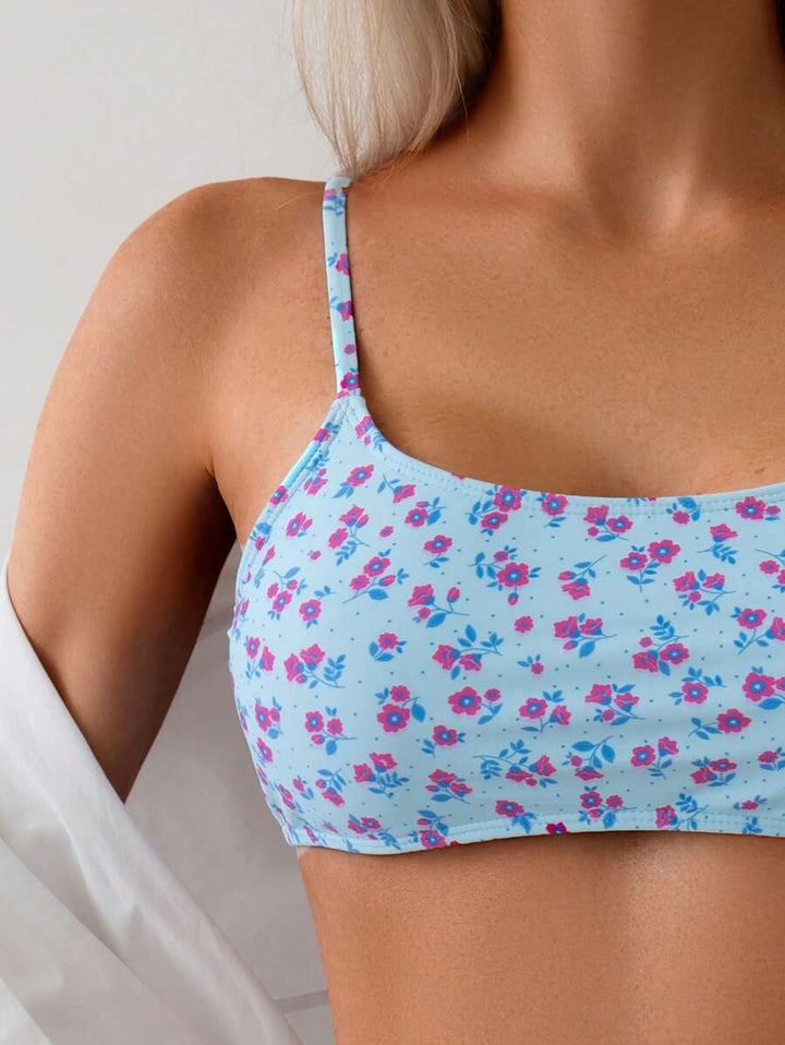 Damen High Waist Bikini Set, floral gemustert, bügellos. Elastische Bademode für Strand und Sommer.