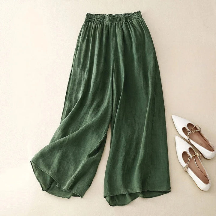 Bequeme Damen Freizeithose aus Leinen mit elastischem Bund, ideal für warme Tage.