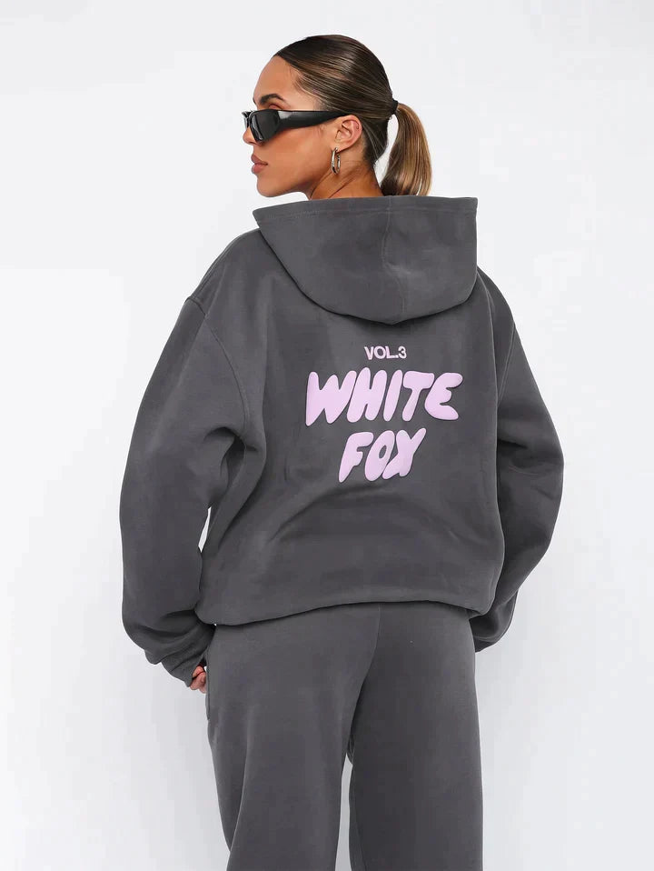 Stylisches Damen Sportset in modernem Design, perfekt für Sport, Yoga & entspannte Freizeit.