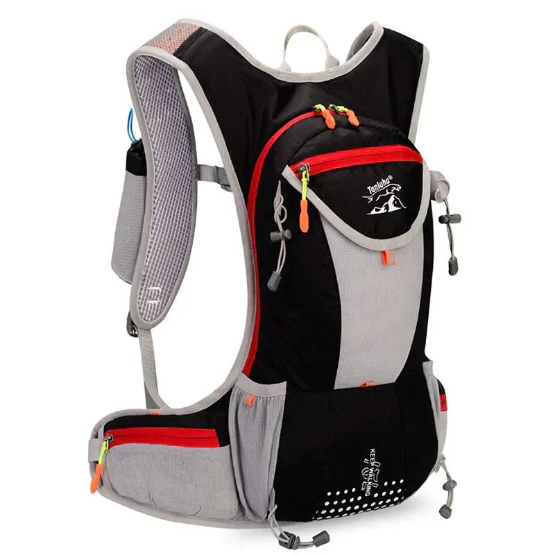 Vielseitiger Unisex-Rucksack für Wandern, Radfahren & Sport, leicht, wasserdicht mit 2L Trinkblase.