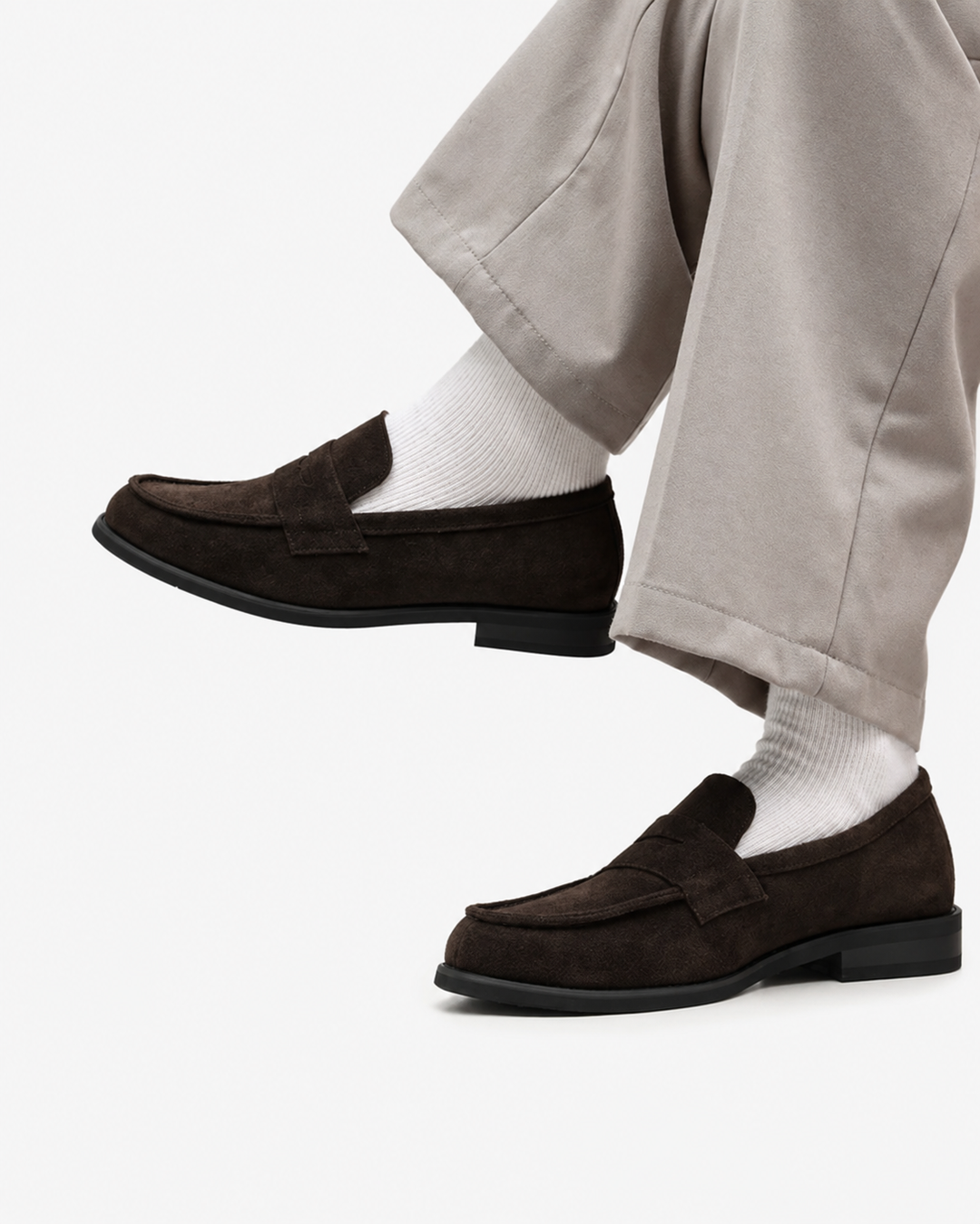 Elegante Herren Loafer, bequeme Slip-on Sommerschuhe für stilvollen Komfort im Alltag.