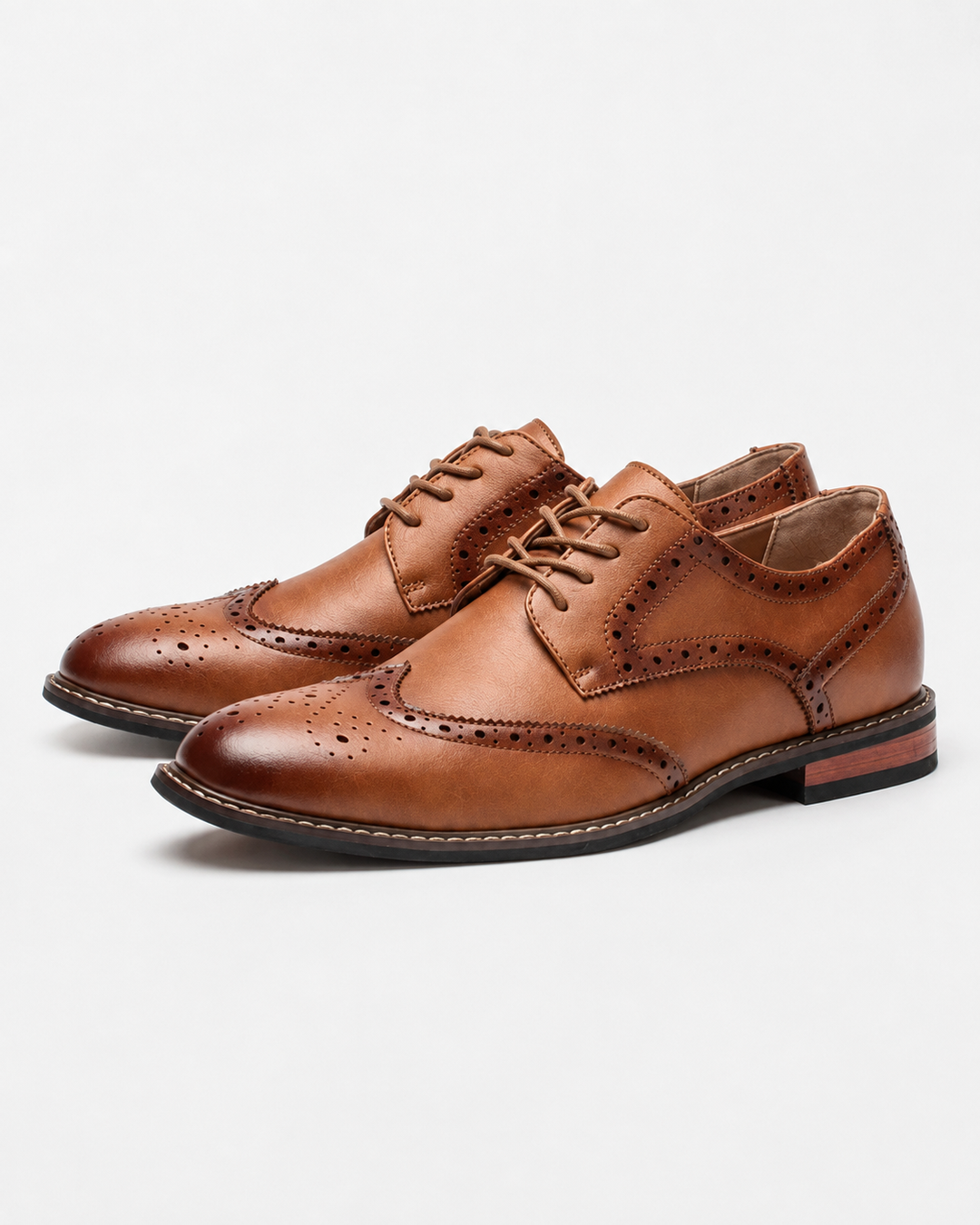 Elegante Herren Brogue Schuhe für Hochzeit & formelle Anlässe. Klassische Schnürschuhe aus Leder für Business & Mode.