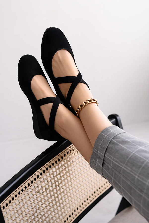 Bequeme Damen Keilabsatzschuhe für Alltag & Büro. Vielseitige Keilpumps mit Komfort für stilbewusste Frauen.