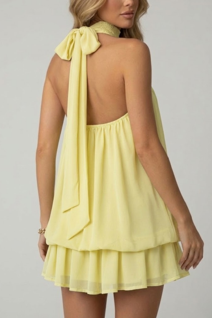 Damen Neckholder Mini-Kleid, elegant & festlich, mit Spitze, perfekt als Party- oder Cocktailkleid.