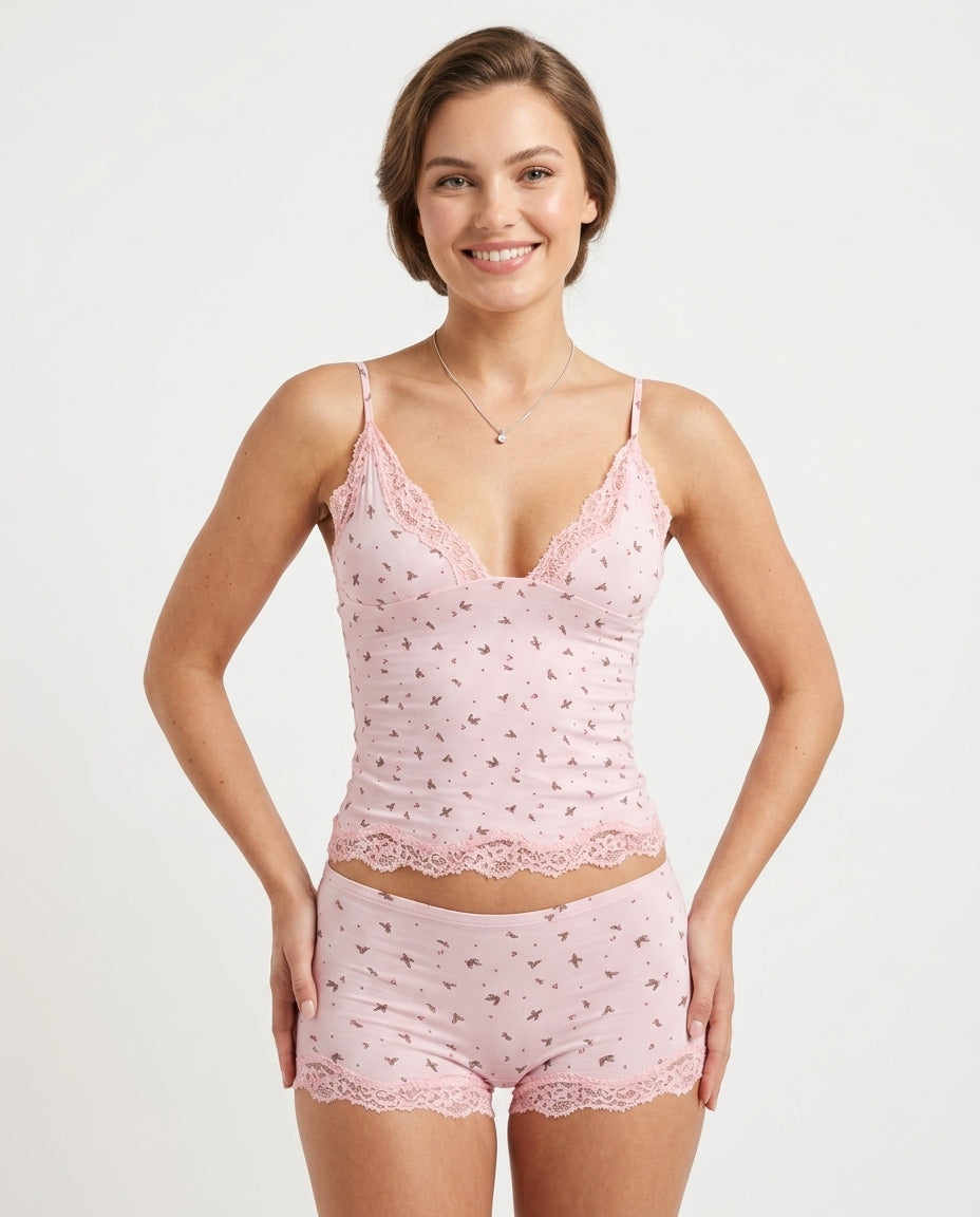 Modisches Damen Sommer Freizeit Set: bequemes Halter-Top und Shorts. Elegant & ideal für den Urlaub.