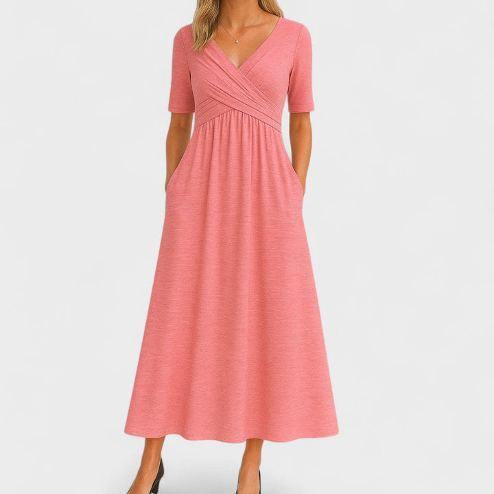 Elegantes Sommer-Midikleid für Damen, mit Wickelausschnitt & Slim Fit. Bequem & stilvoll für jeden Tag.