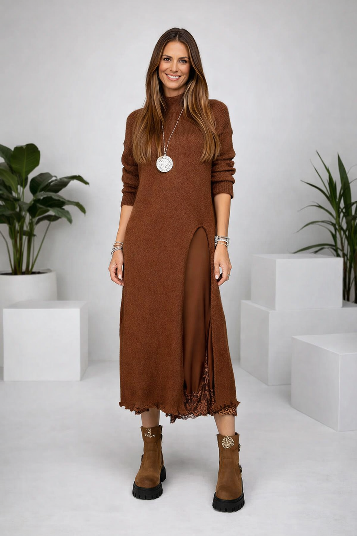 Modernes, bequemes Damen Strickkleid aus dem Zweiteiler-Set, perfekt für Alltag und Freizeitlooks.
