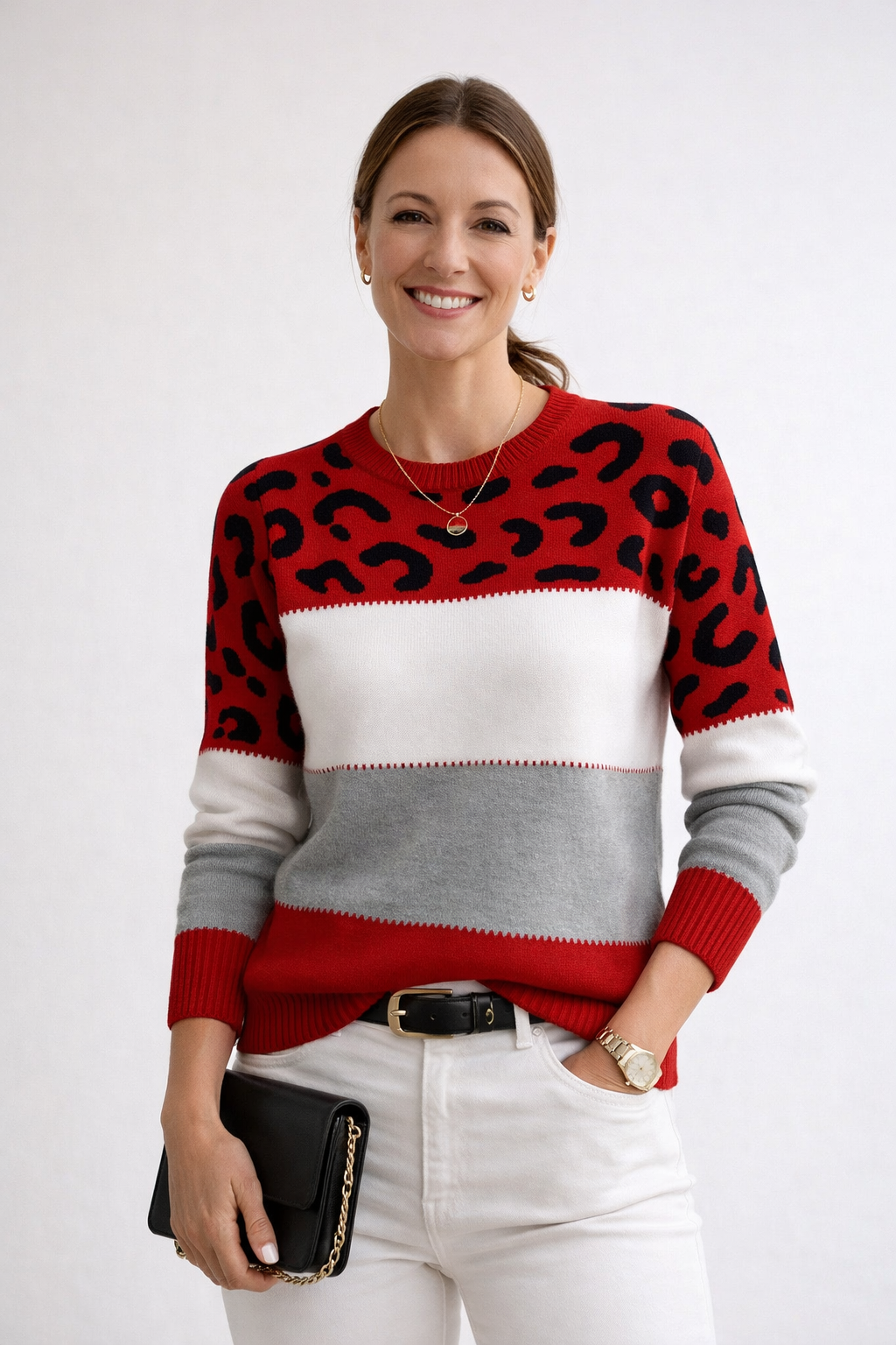 Modischer Leopardenpullover für Damen, ein stilvolles Statement-Stück für jede Garderobe.