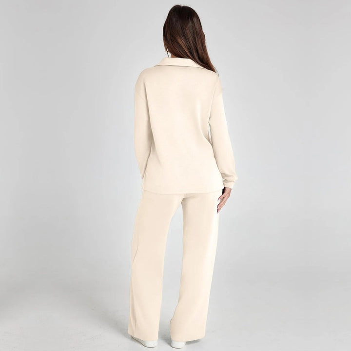 Loungewearset für Damen: V-Ausschnitt Pullover & weite Hose; ideal für Komfort & Stil.