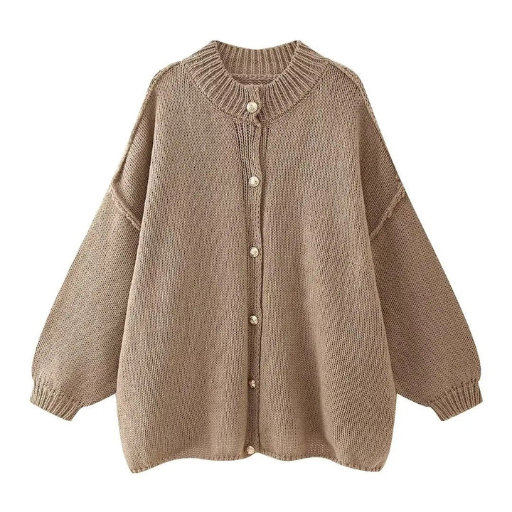Grüner, gemütlicher Damen Oversized Cardigan mit Knopfverschluss & weiten Ärmeln; modische Strickjacke für den Herbst.