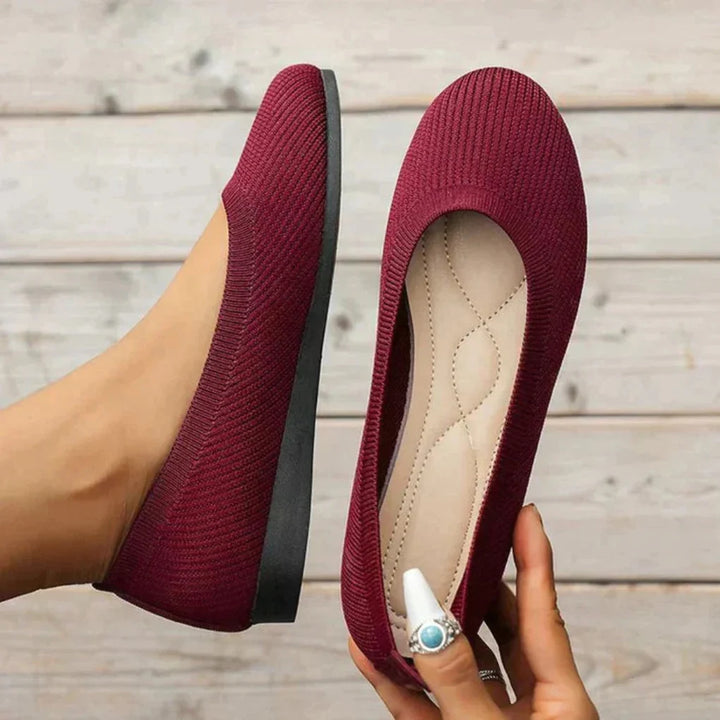 Leichte atmungsaktive Damen Sommerschuhe, ideale Slip-on Freizeitschuhe für heiße Tage und lange Spaziergänge.