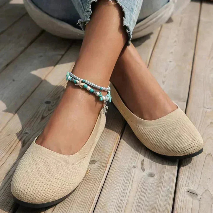 Stylische orthopädische Damen Slip-on Sommerschuhe, leicht und bequem für Freizeit & Reisen, mit atmungsaktivem Material.