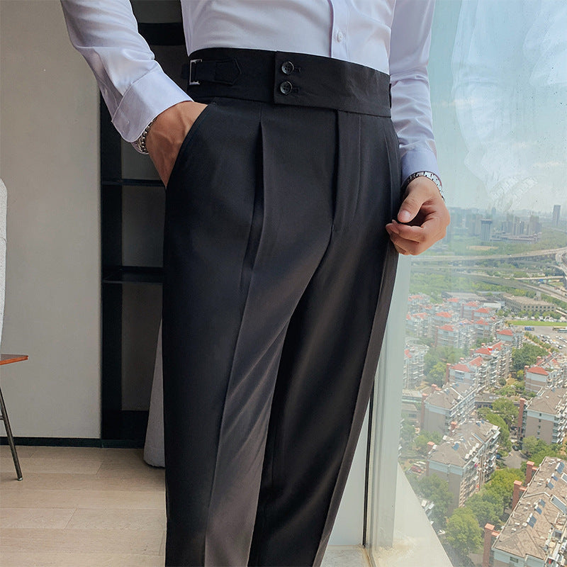 Moderne Herren Slim-Fit Hose in klassischer Farbe, ideal für Business & Freizeit. Elegant & bequem.