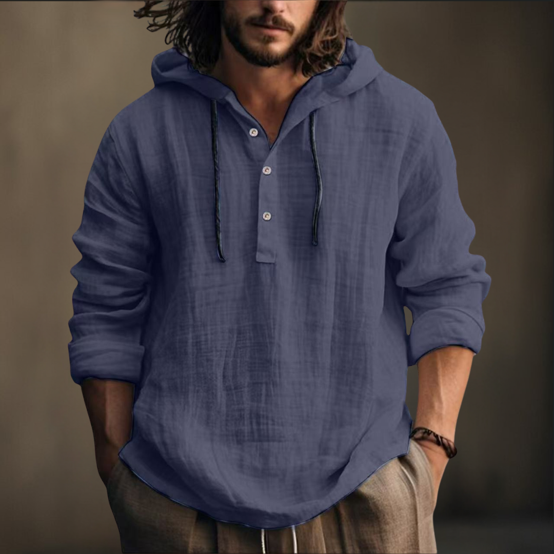 Modischer Herren Kapuzenpullover mit Knopfleiste. Bequemer Langarm Sweater für den Alltag.