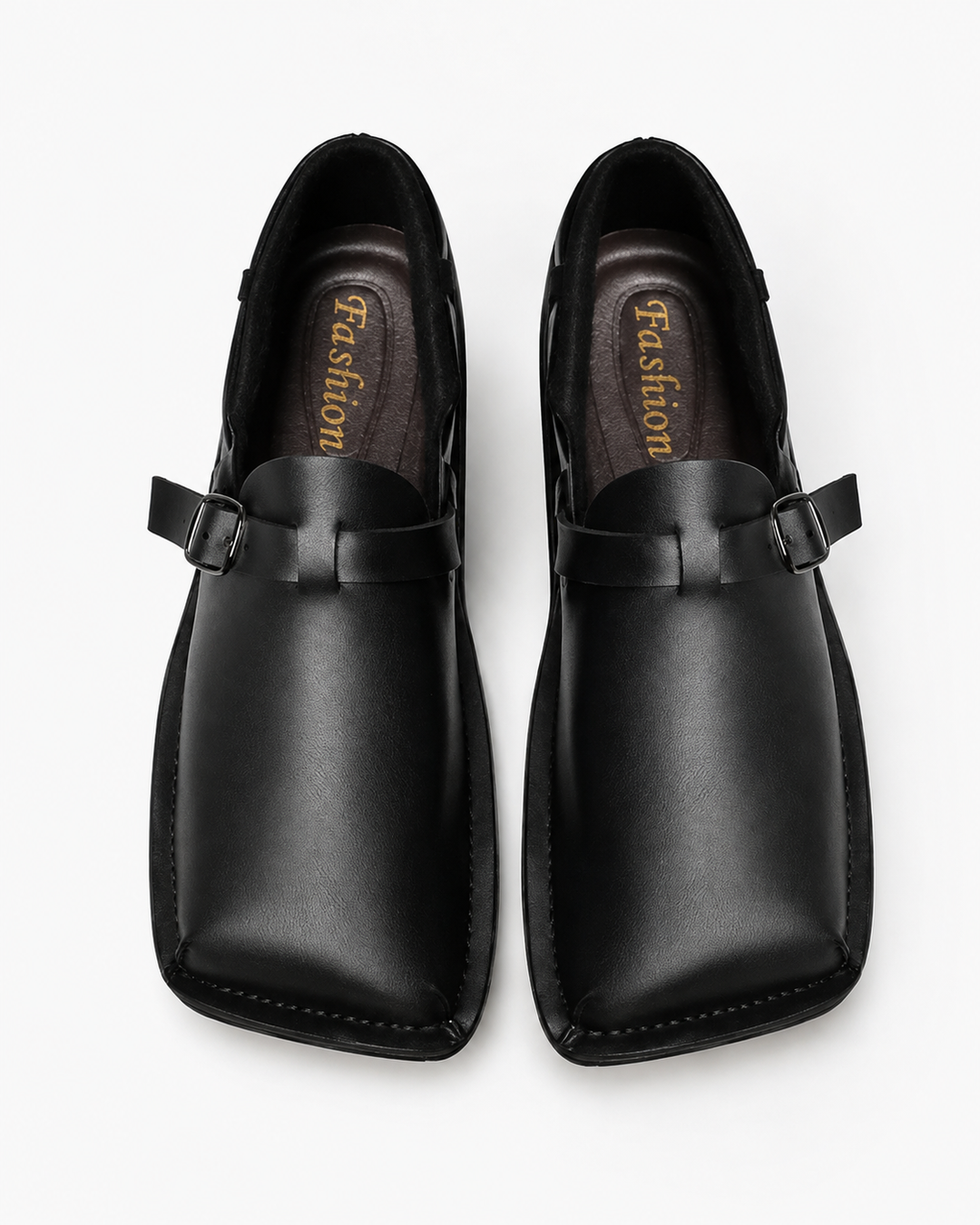 Bequeme Retro Slip-On Herrenschuhe in Schwarz oder Braun. Perfekt als Alltagsschuhe für Männer.