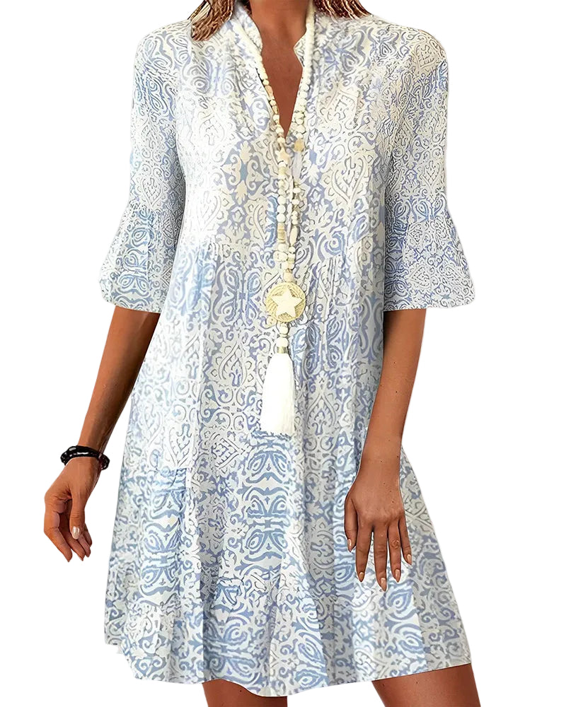 Elegantes Damen Midi Kleid mit stilvollem Print, vielseitig als Sommer- oder Freizeitkleid tragbar.