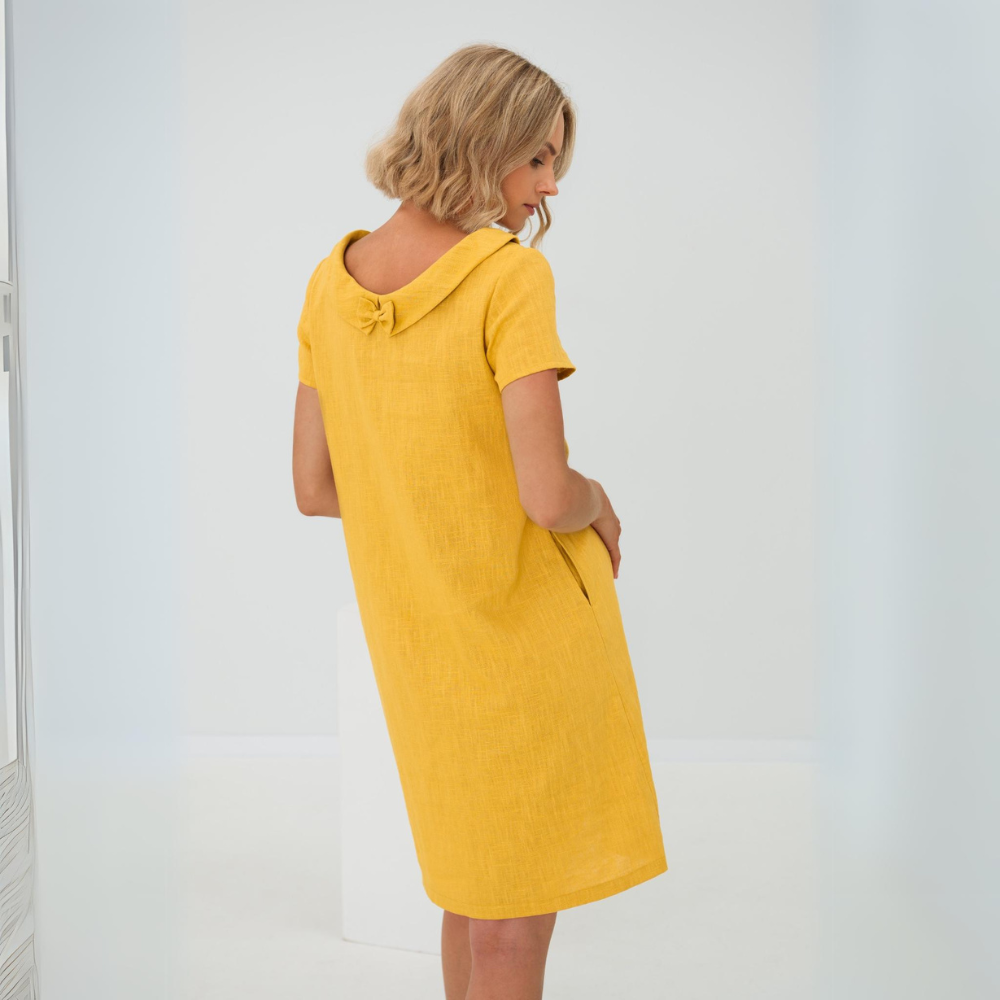 Vielseitiges schwarzes Damen Midi-Kleid mit Rundhalsausschnitt. Elegant und komfortabel für Sommer & Abend.