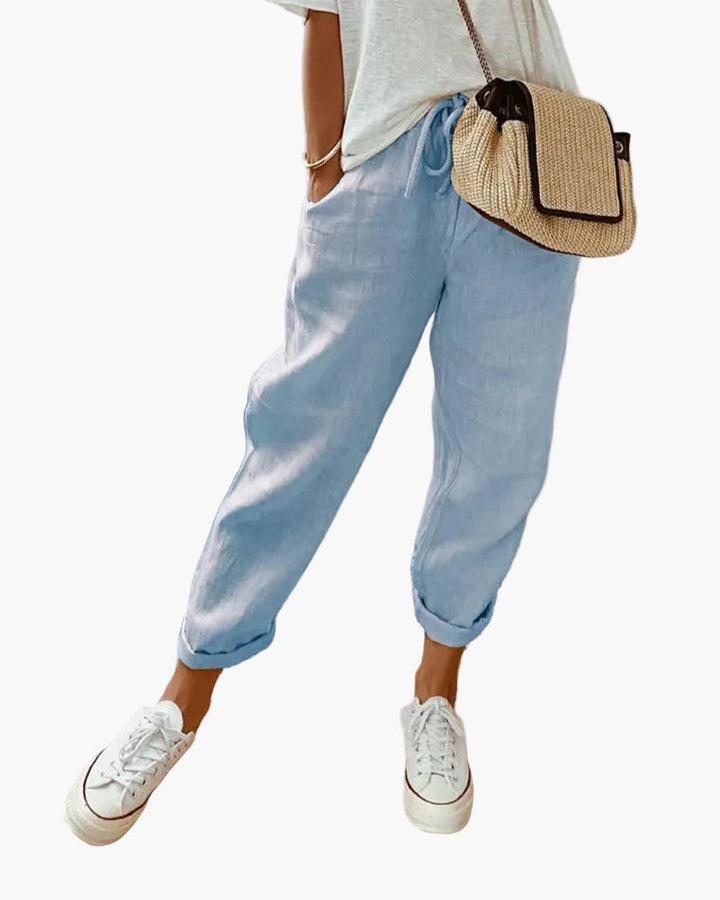 Vielseitige Damen Casual-Hose für entspannten Stil und optimalen Komfort, ideal für diverse Freizeitaktivitäten.