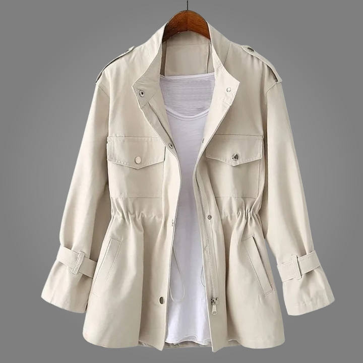Stilvoller, taillierter Damen-Wintermantel. Langer Eleganter Übermantel für klassische Herbst- und Winter-Looks.