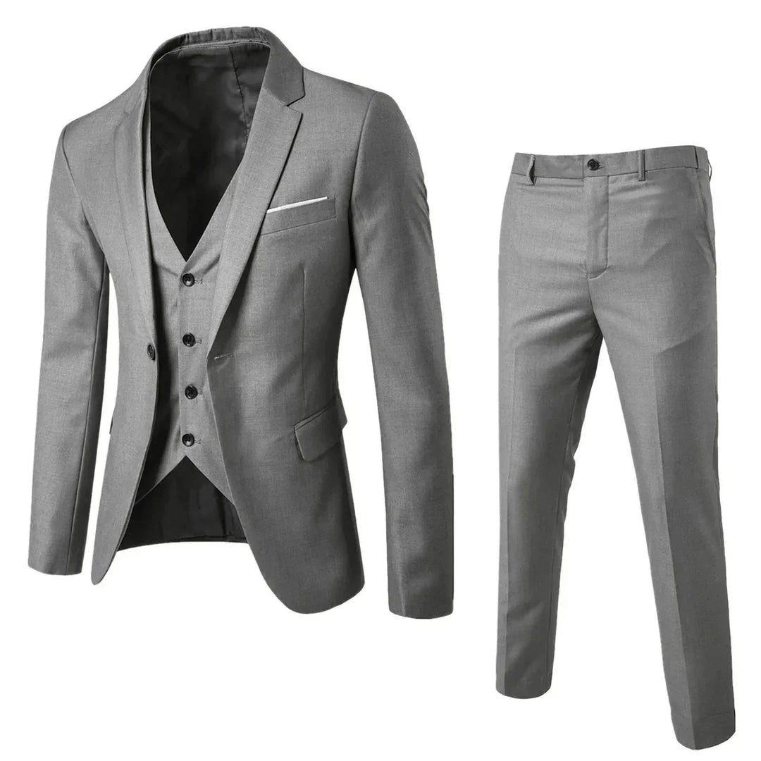 Eleganter Herrenanzug 3-Teiler mit Weste und Hose. Klassische Herrenmode für Business, Feiern und festliche Events.