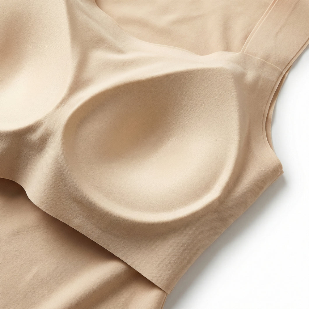 Ärmelloses Damen Tanktop mit integriertem BH, Regular Fit. Vielseitiges Oberteil für Sport & Alltag.