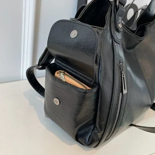 Elegante burgunderfarbene Alltagstasche für Damen. Geräumige Handtasche & Schultertasche.